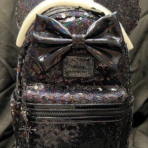 Loungefly X LASR Disney CELESTIAL DREAMS Holographic Minnie Mini Backpack